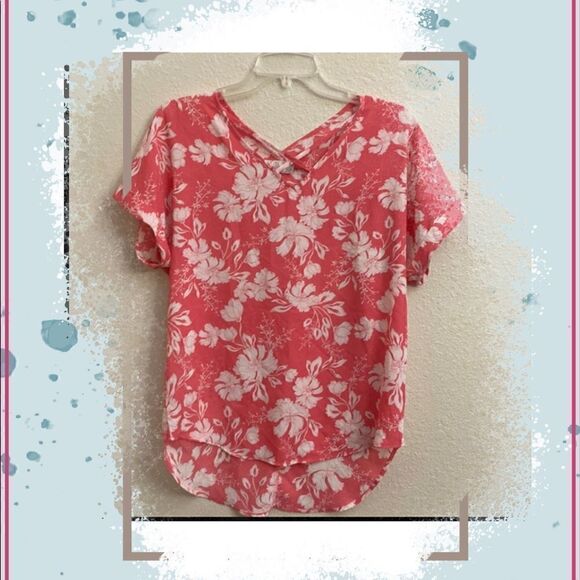🌺🌸🌺 A Pink & White Tropical 🌴 Floral Top!! - Picture 1 of 6